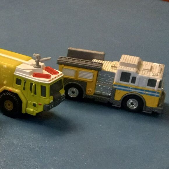 Tonka Fire and Rescue trucks - Picture 9 of 9